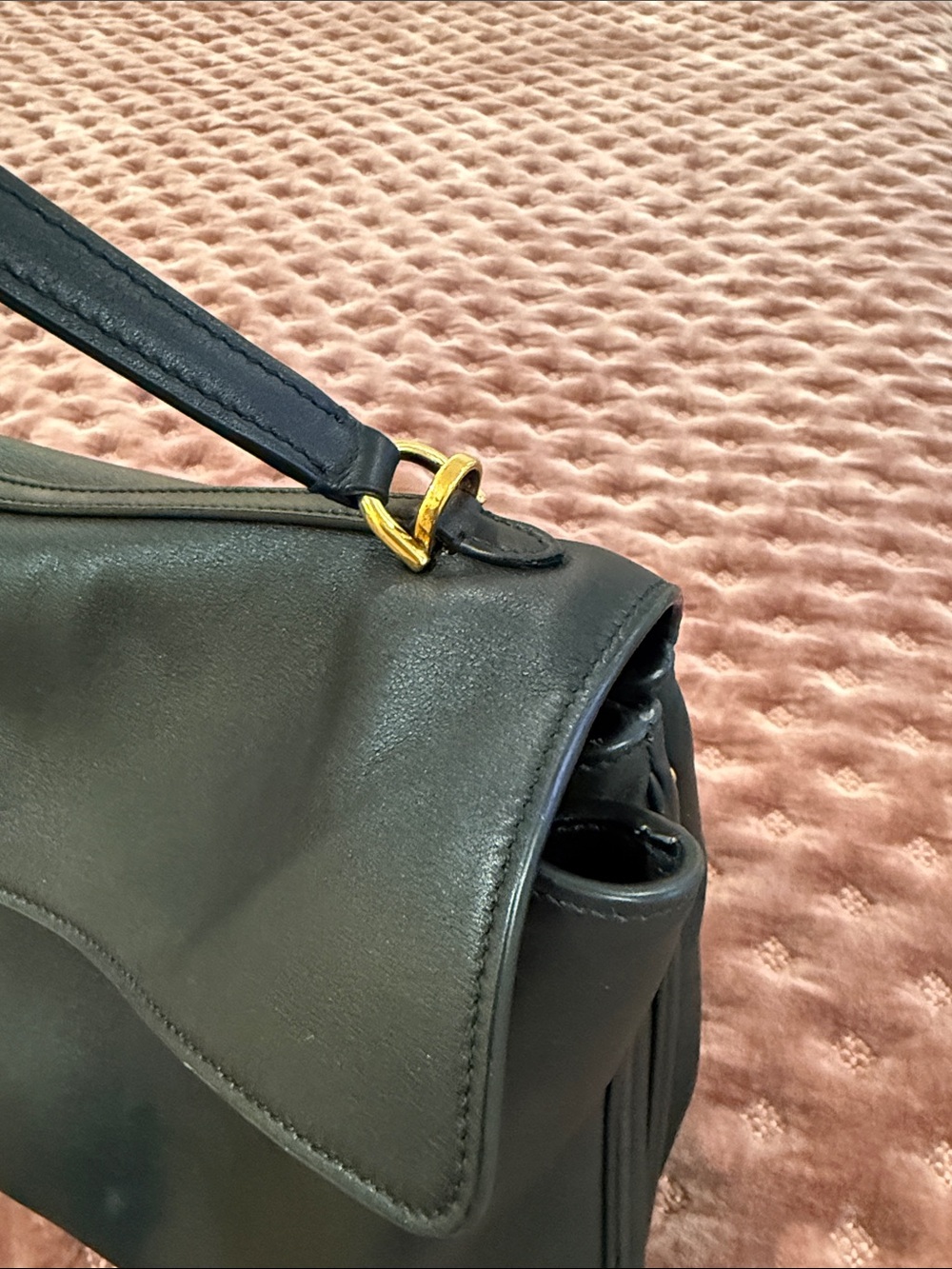 Balenciaga Rodeo Bag Medium Gold Hardware - Picture 4 of 11